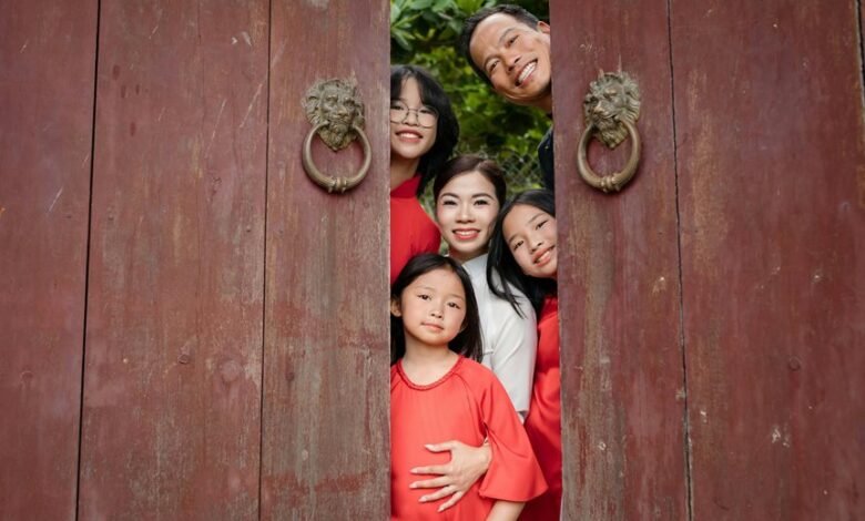 identifier relationship structuring ledger